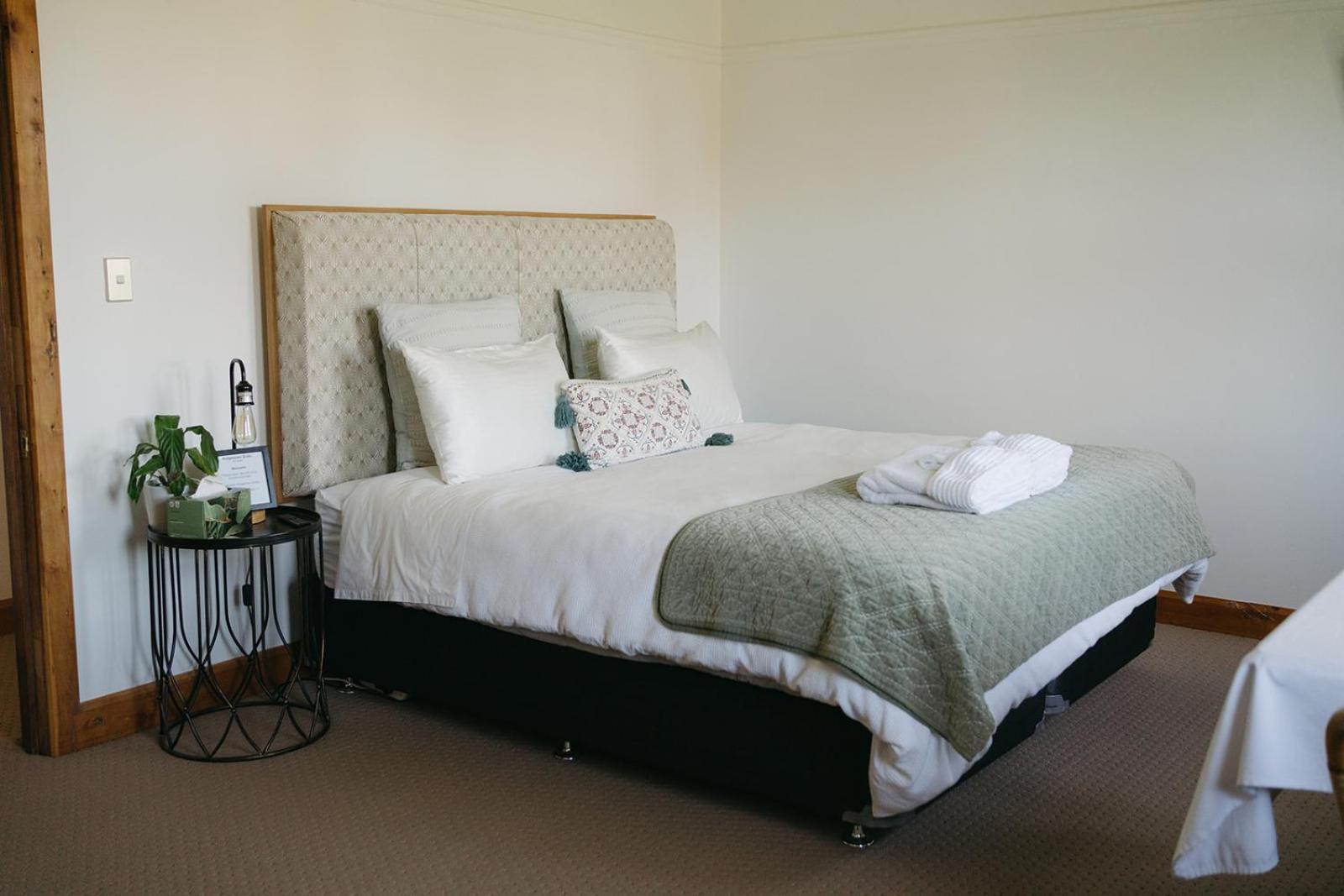 Kingsdown Manor B&B Timaru Buitenkant foto
